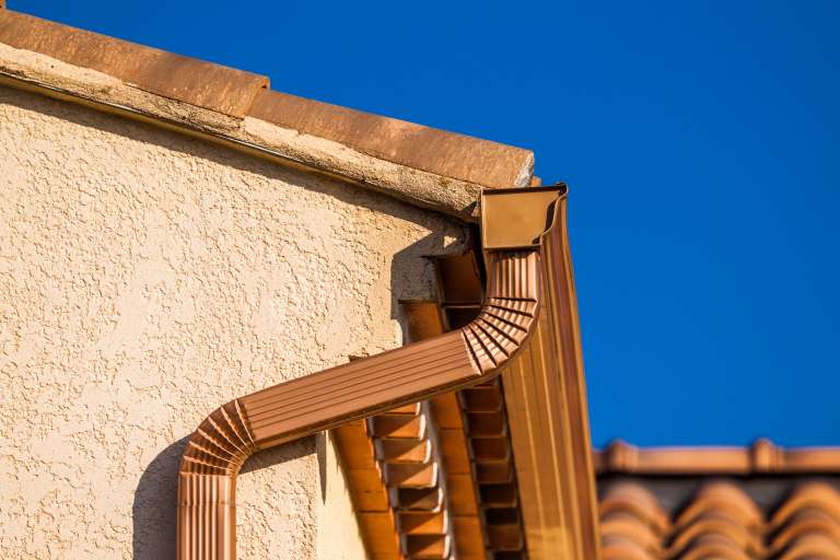 gouttières aluminium sur maison